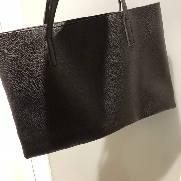Vince Camuto Black Luck Tote with Grey Stripe NWOT - Picture 3 of 5